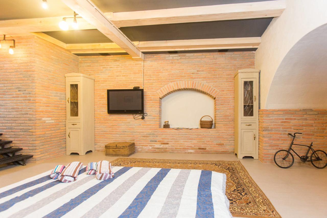 Nice Room Boutique Tbilisi Buitenkant foto