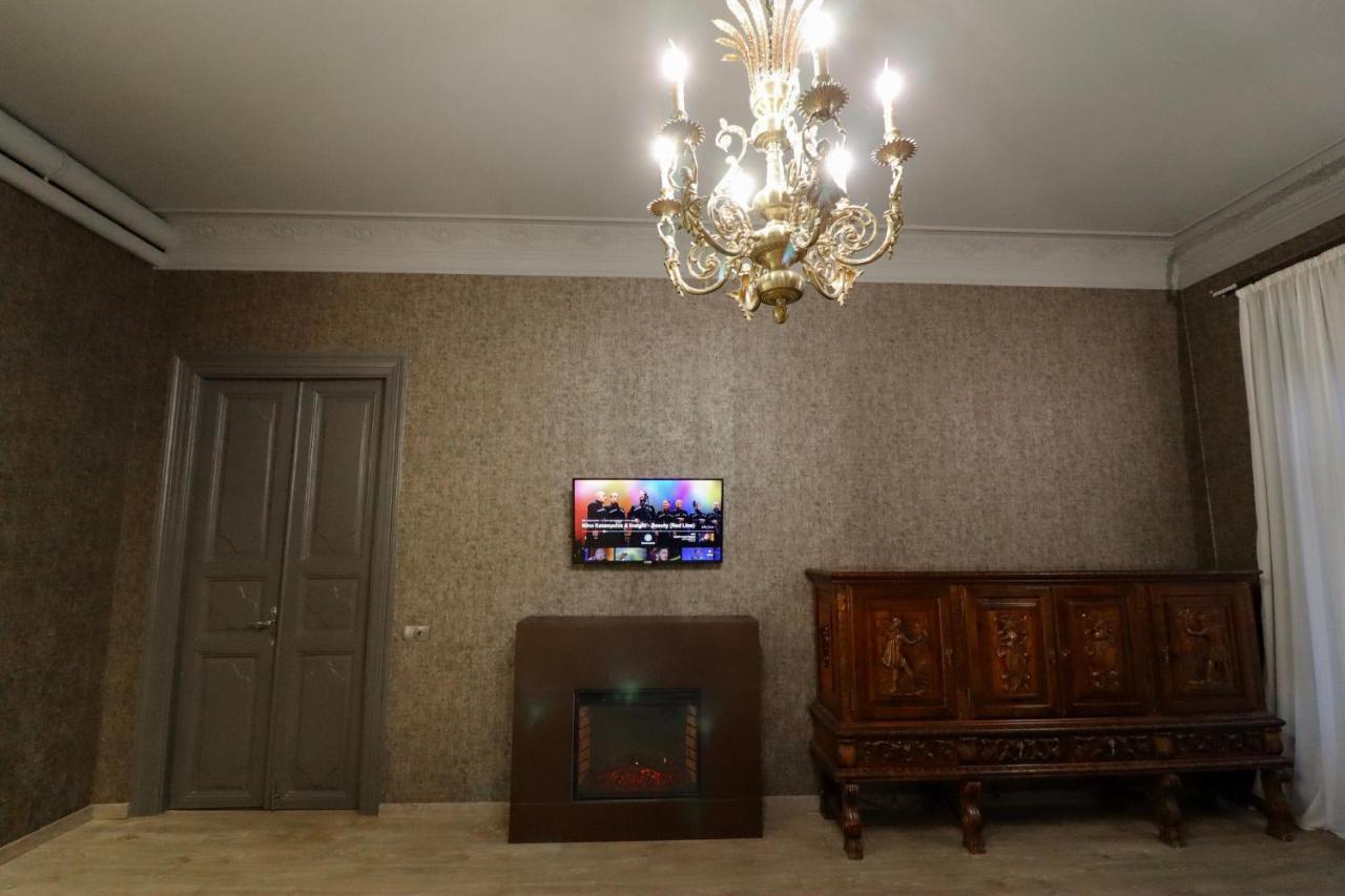 Nice Room Boutique Tbilisi Buitenkant foto