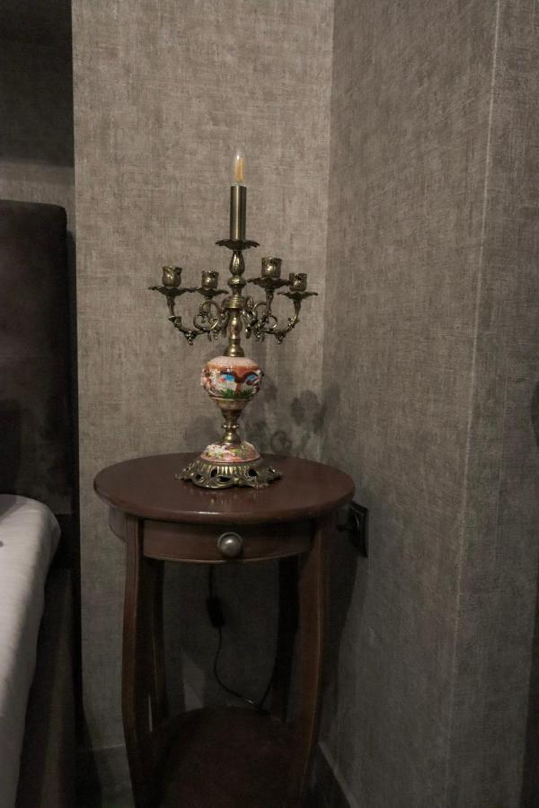 Nice Room Boutique Tbilisi Buitenkant foto